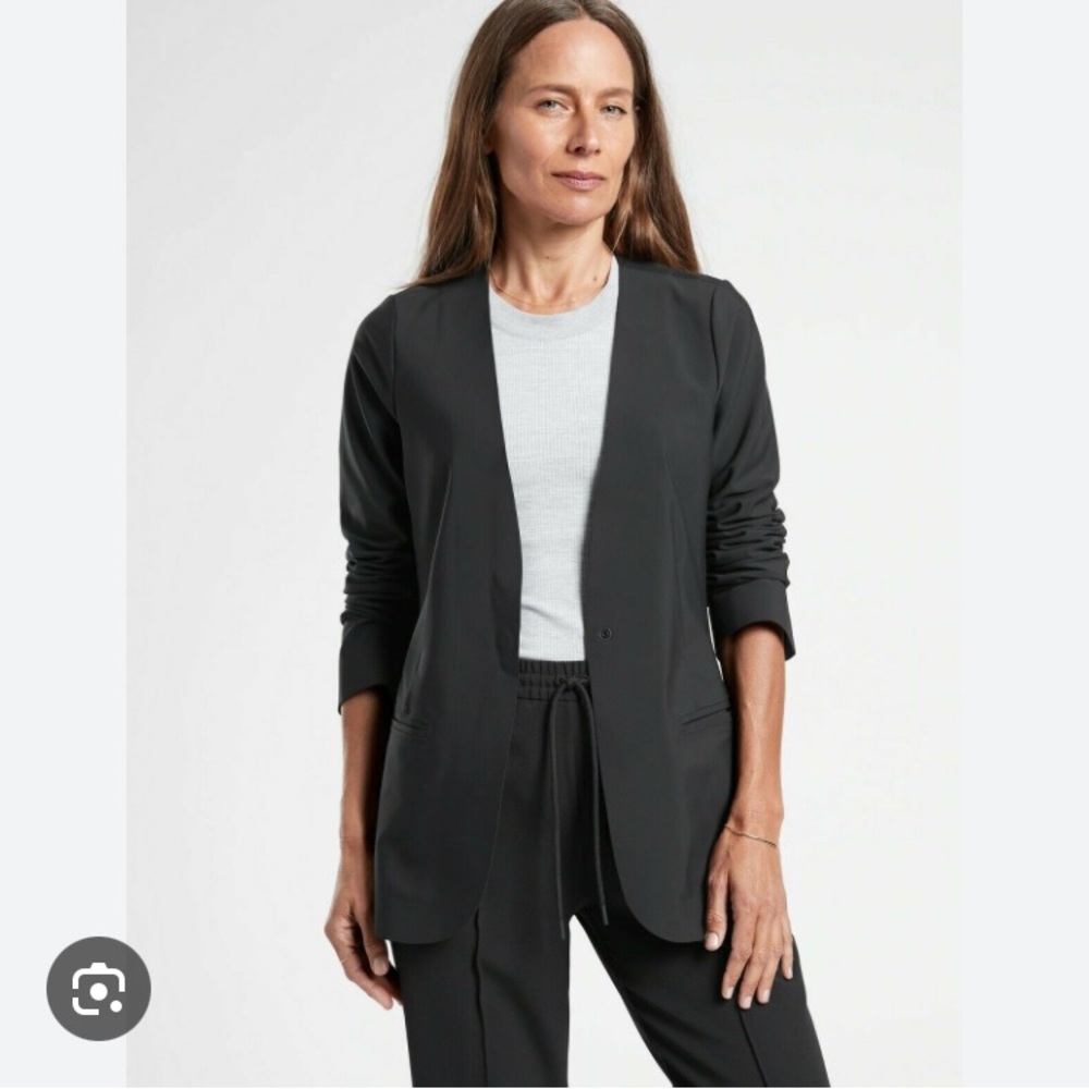 NWT Athleta Avenue blazer